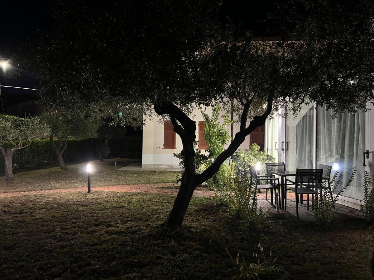 Abitatt Apart otel Fosdinovo Dış mekan fotoğraf